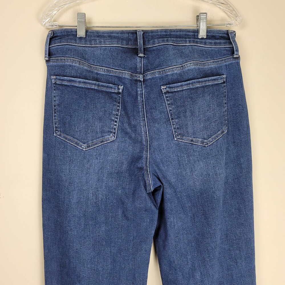 NYDJ Relaxed Straight Ankle Jeans Size 10 Medium Wash Lift Tuck Stretch Denim - Picture 4 of 14